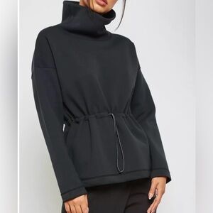 Women’s Nike Dri-Fit Therma Flex Training Cowl /Funnel neck sweatshirt size M